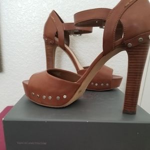 Vince Camuto Summer Must Haves Sz.10